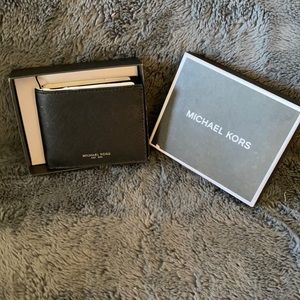 Michael kors wallett